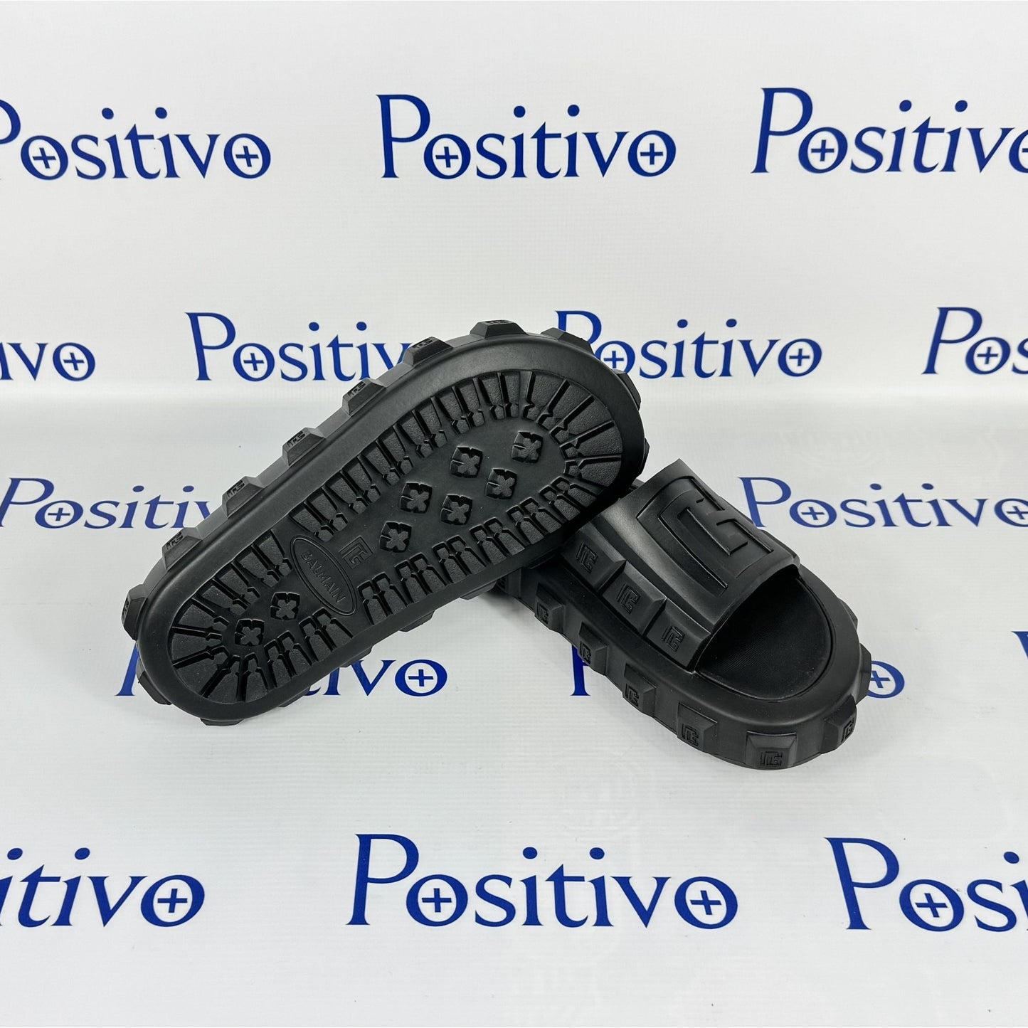 Balmain Womens Black Ari Rubber Slides Sandals| Positivo Clothing