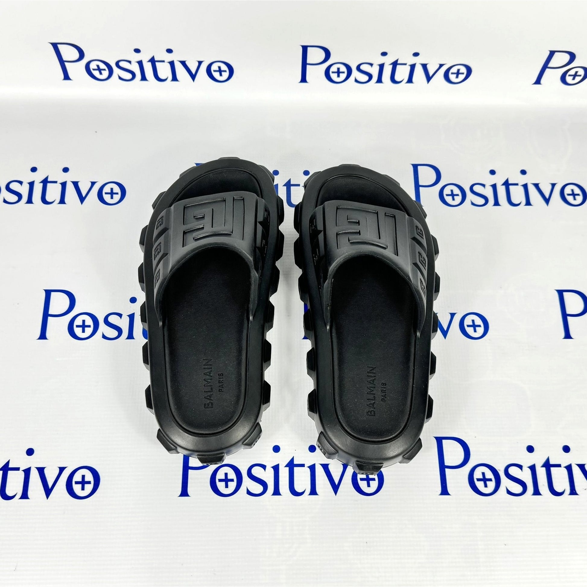 Balmain Womens Black Ari Rubber Slides Sandals| Positivo Clothing