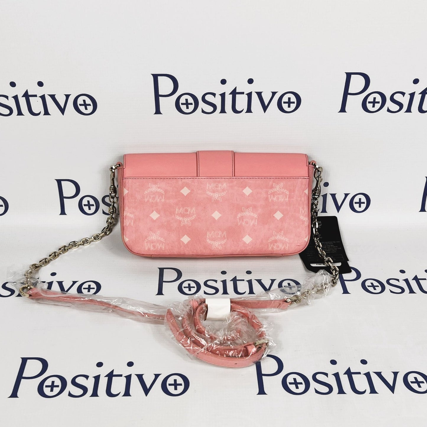 MCM Mode Travia Blossom Pink Leather Shoulder Bag | Positivo Clothing