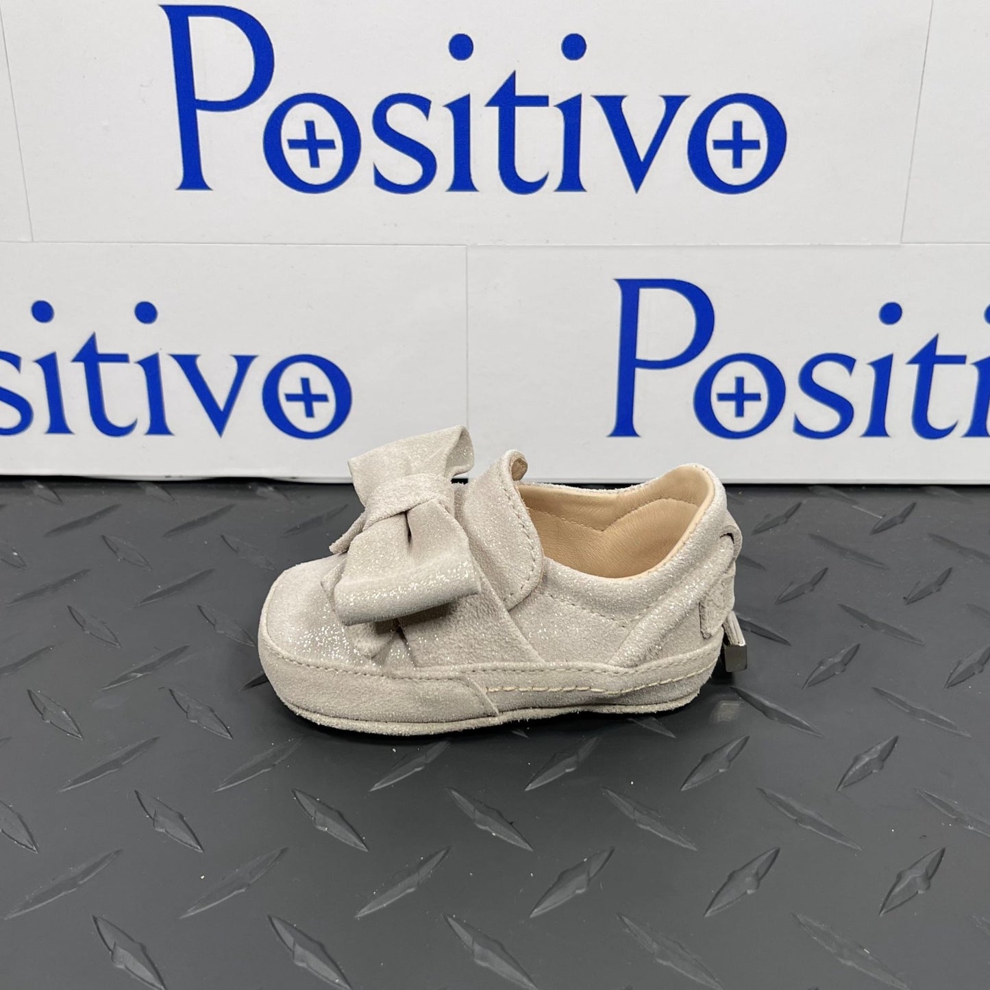 Buscemi 40MM Baby Bow Gleam Grey Sneakers | Positivo Clothing