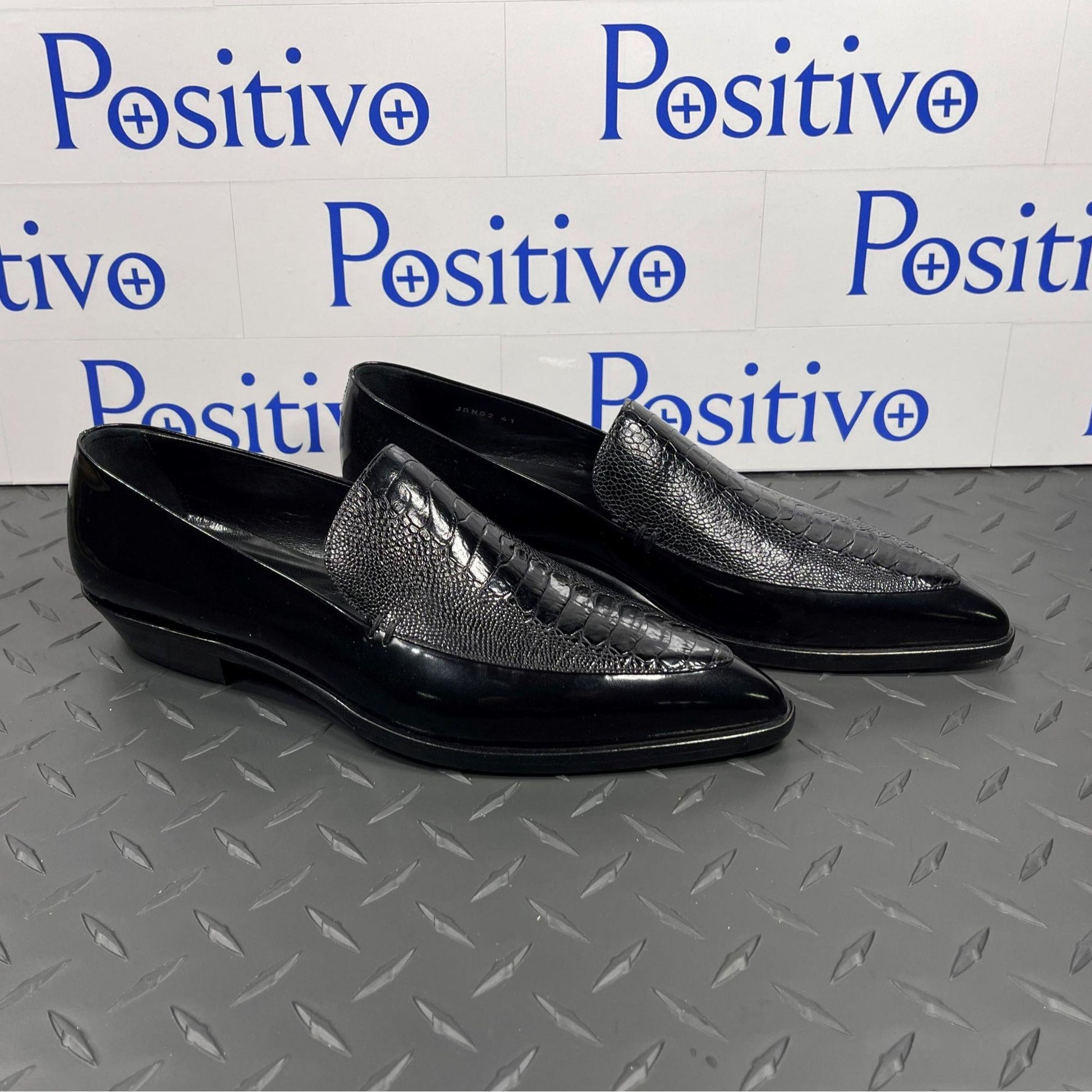 Paul Smith JAN02 Janell Black Leather Loafers | Positivo Clothing