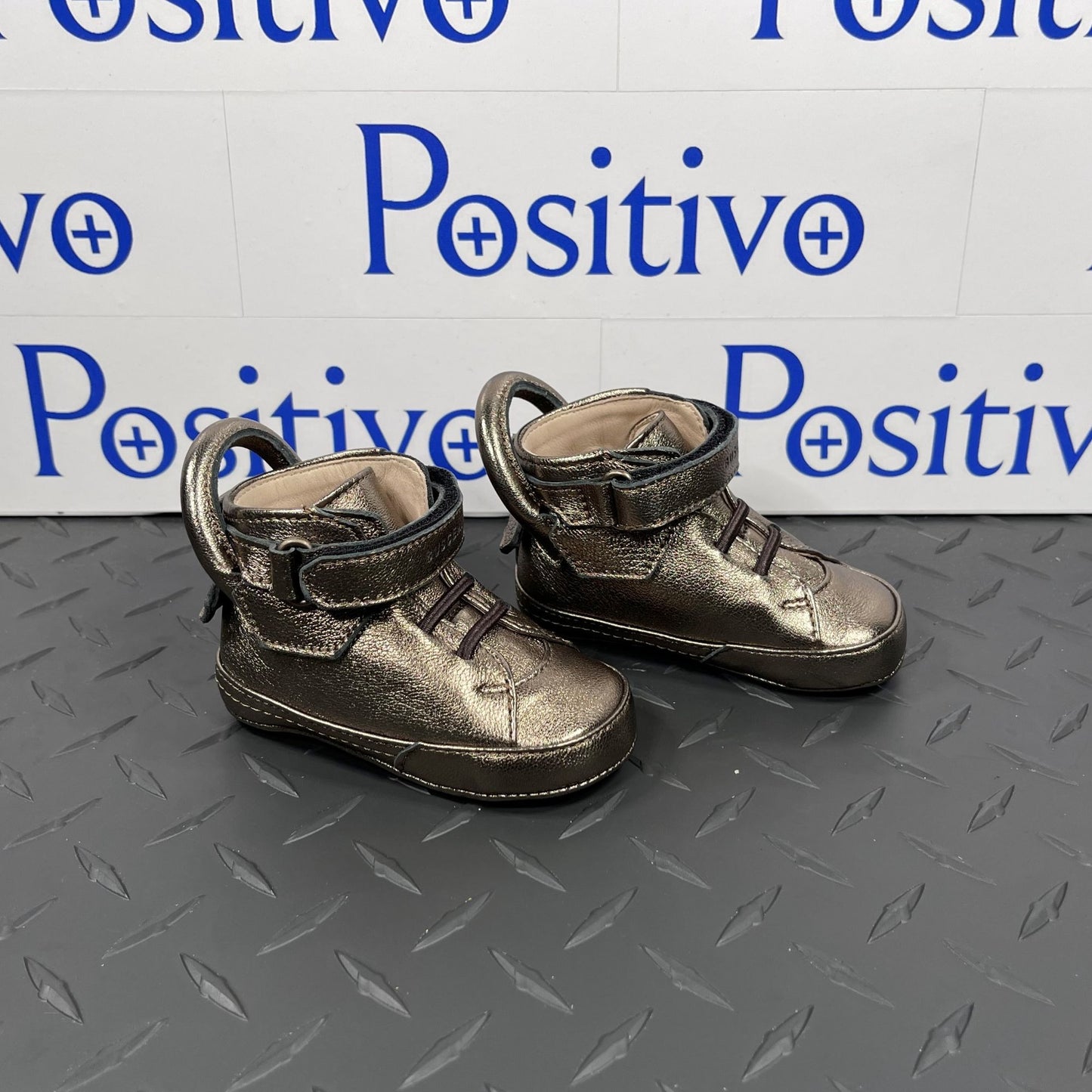 Buscemi Baby 100MM Baby Metal Bronze Leather Sneakers | Positivo Clothing