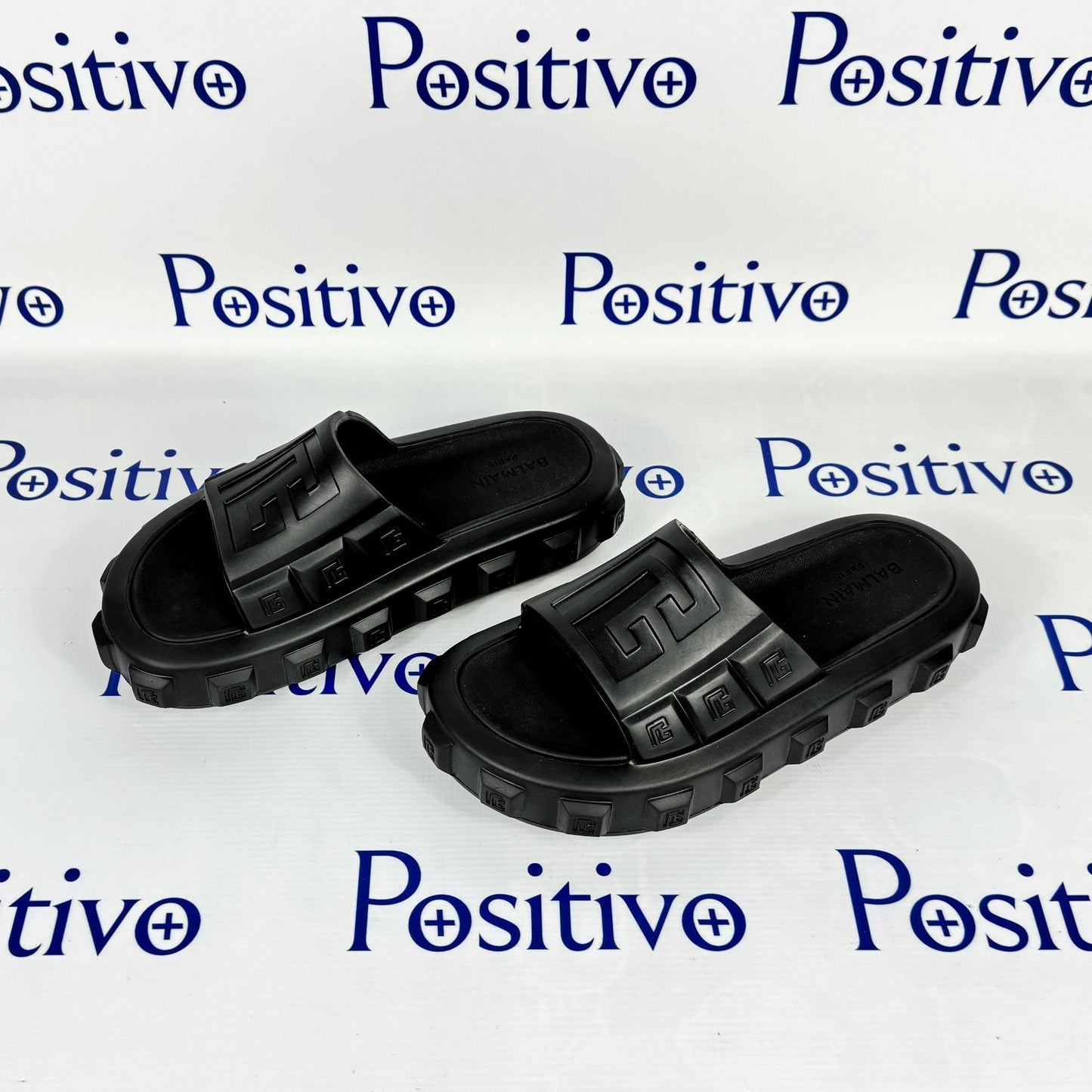 Balmain Womens Black Ari Rubber Slides Sandals| Positivo Clothing