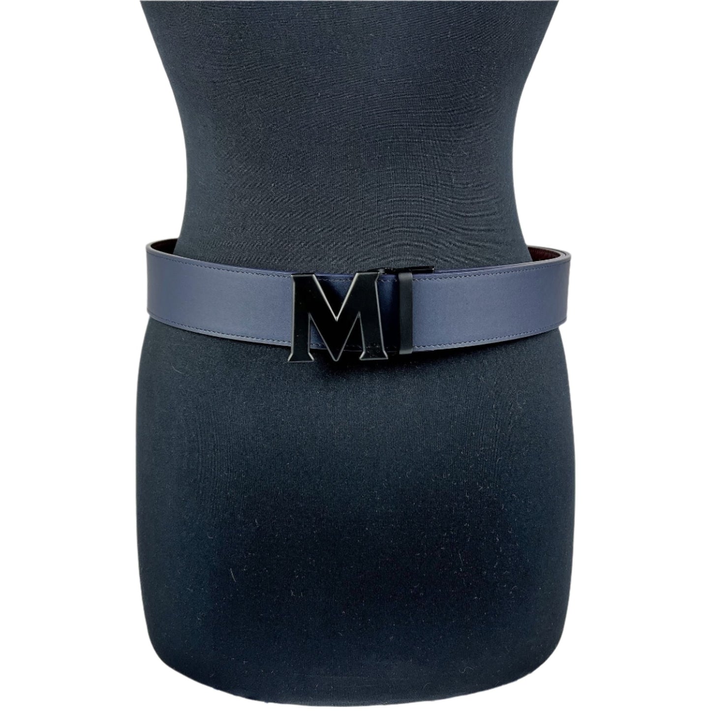 MCM Mens Claus Black M Buckle Candy Red Leather Reversible Belt | Positivo Clothing