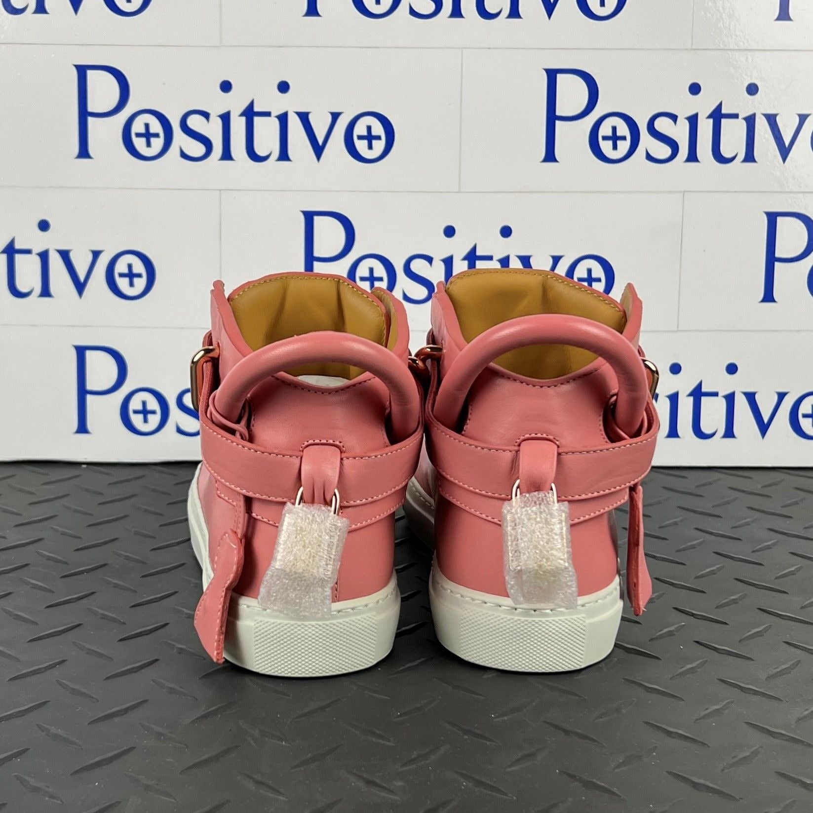 Buscemi Womens 100MM White/Pink Leather Sneakers | Positivo Clothing