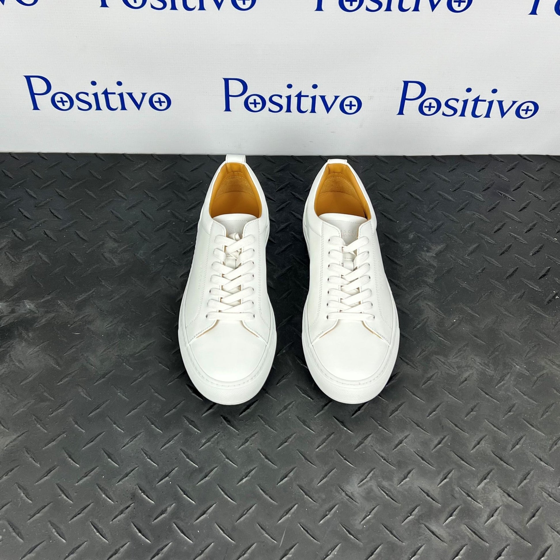 Buscemi Lyndon White Leather Sneakers | Positivo Clothing