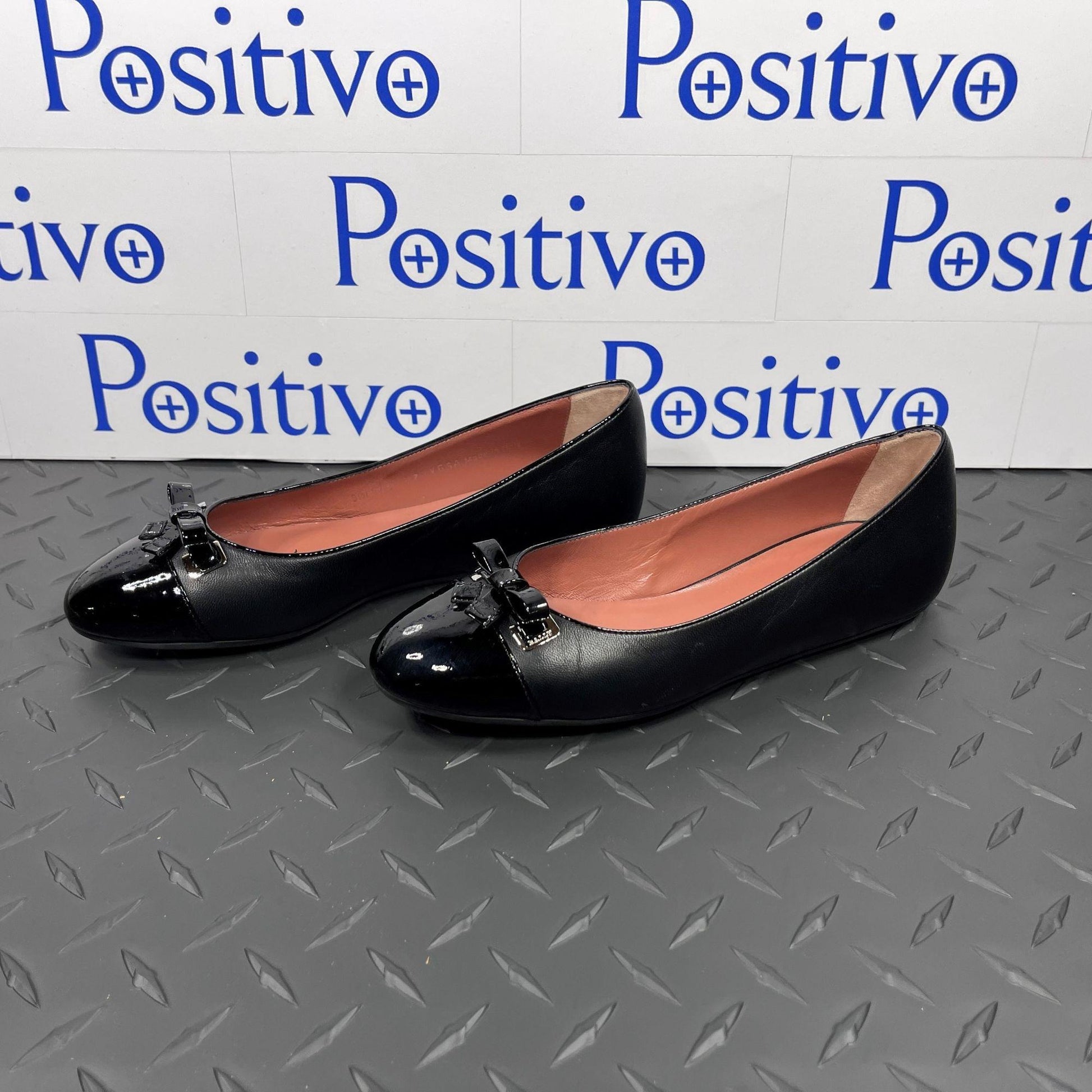 Bally Sofye Black Leather Flats | Positivo Clothing