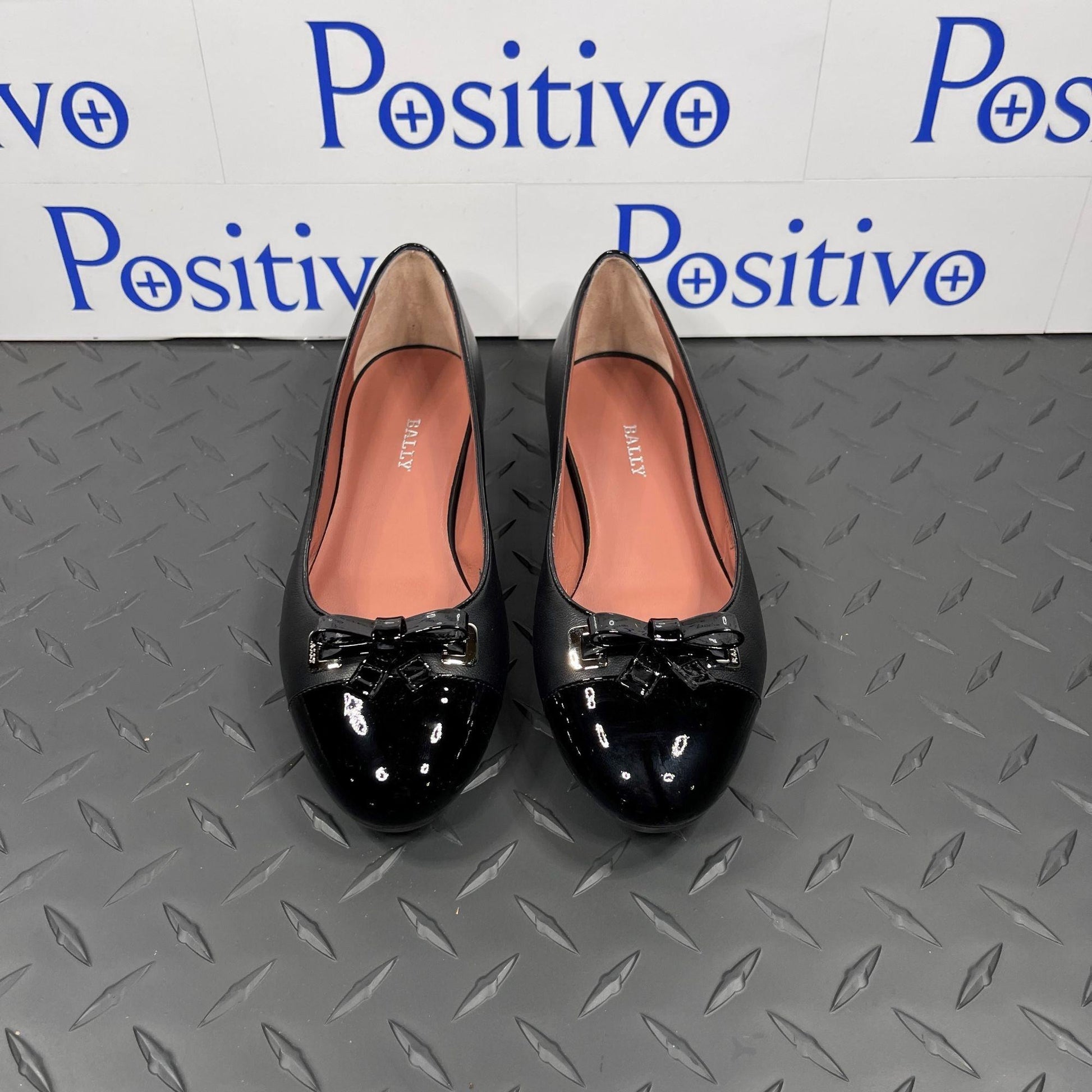 Bally Sofye Black Leather Flats | Positivo Clothing