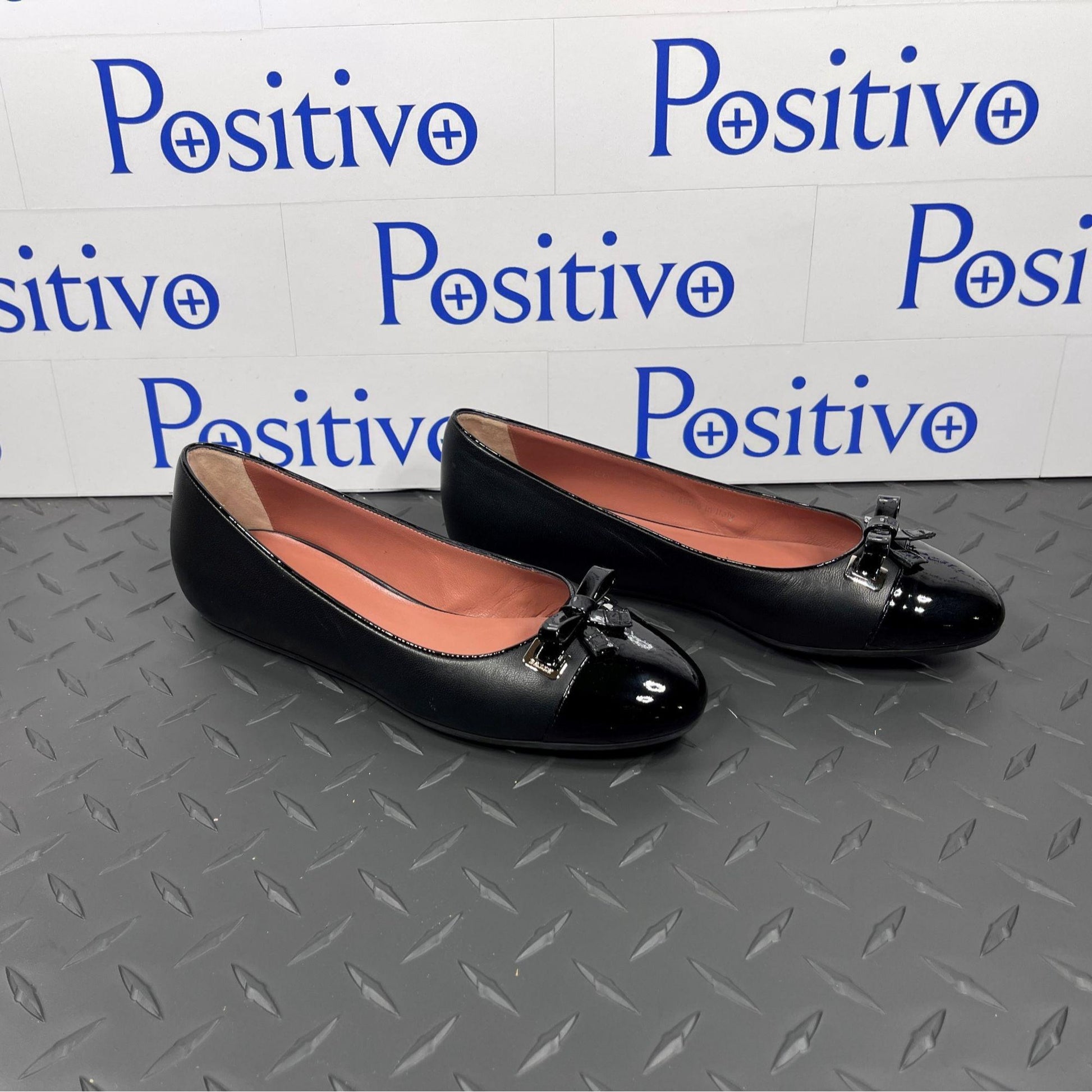 Bally Sofye Black Leather Flats | Positivo Clothing