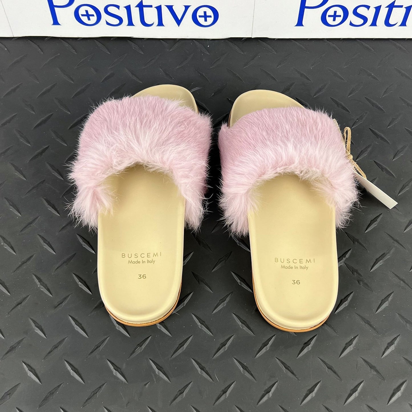 Buscemi Womens Slide Fur Clot Pink Leather Slippers | Positivo Clothing