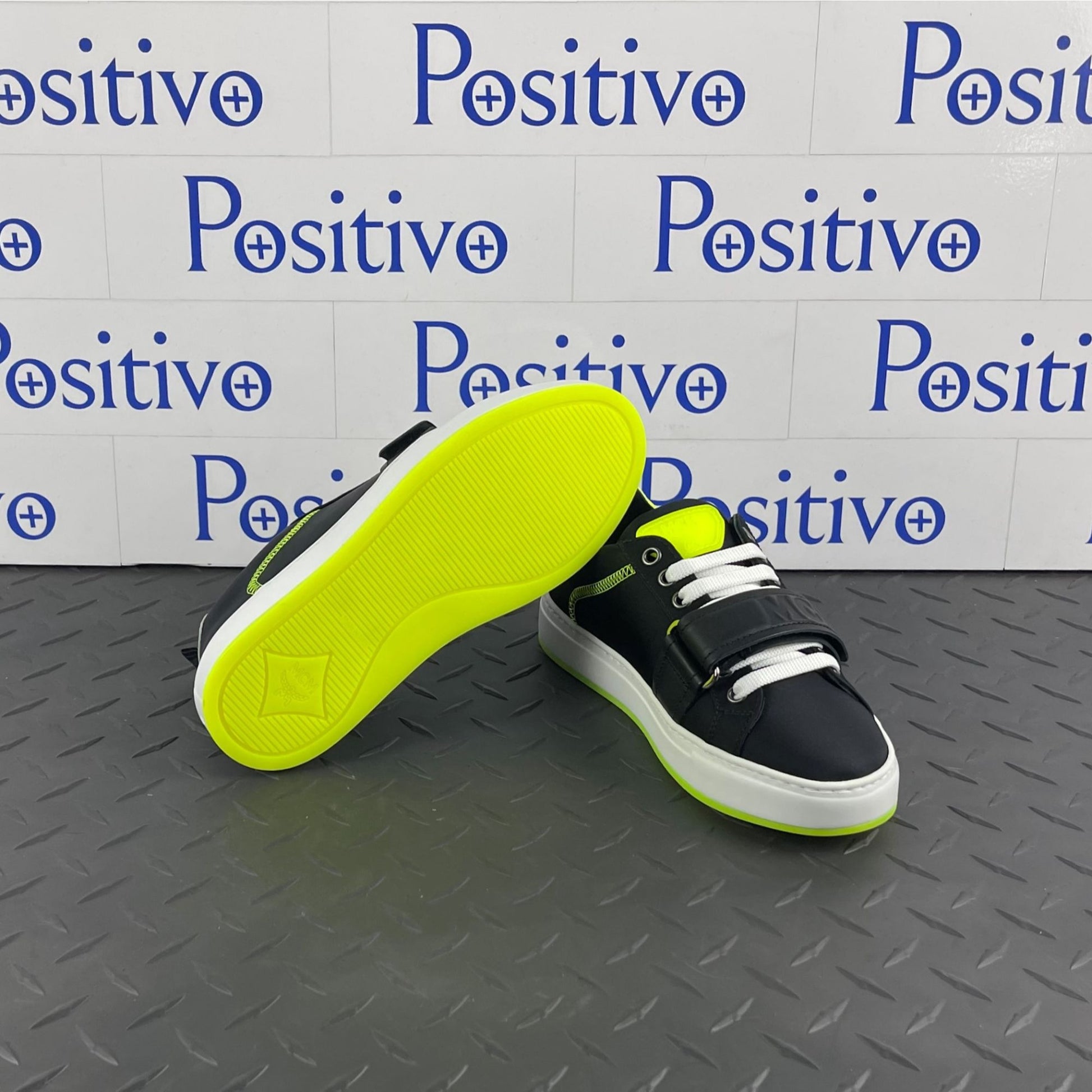 MCM Womens Lime/Black Nylon Low Top Sneakers | Positivo Clothing