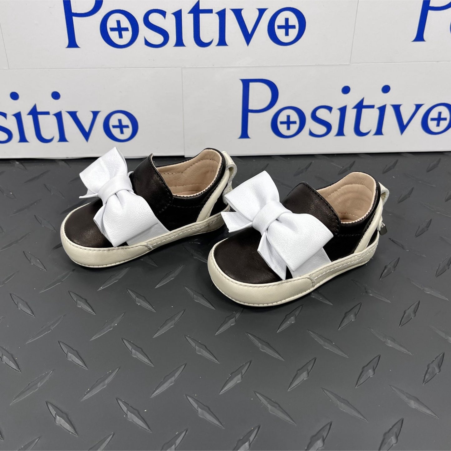 Buscemi 40MM Baby Black Tri Leather Sneakers | Positivo Clothing