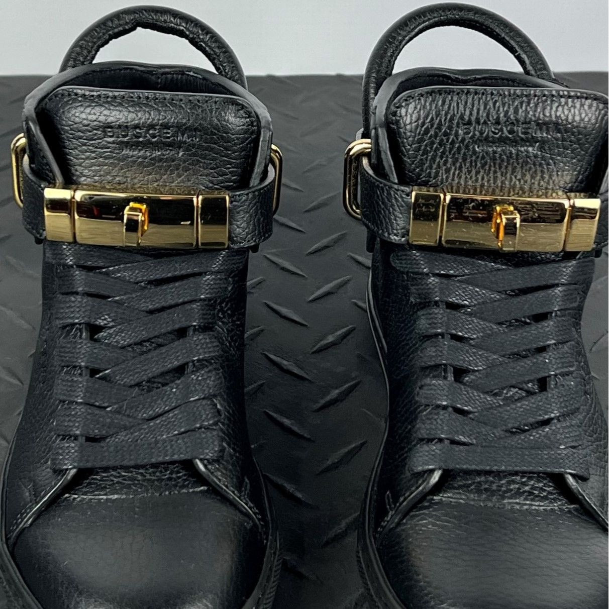 Buscemi Womens 100MM Flat Black Leather Sneakers SAMPLE | Positivo Clothing