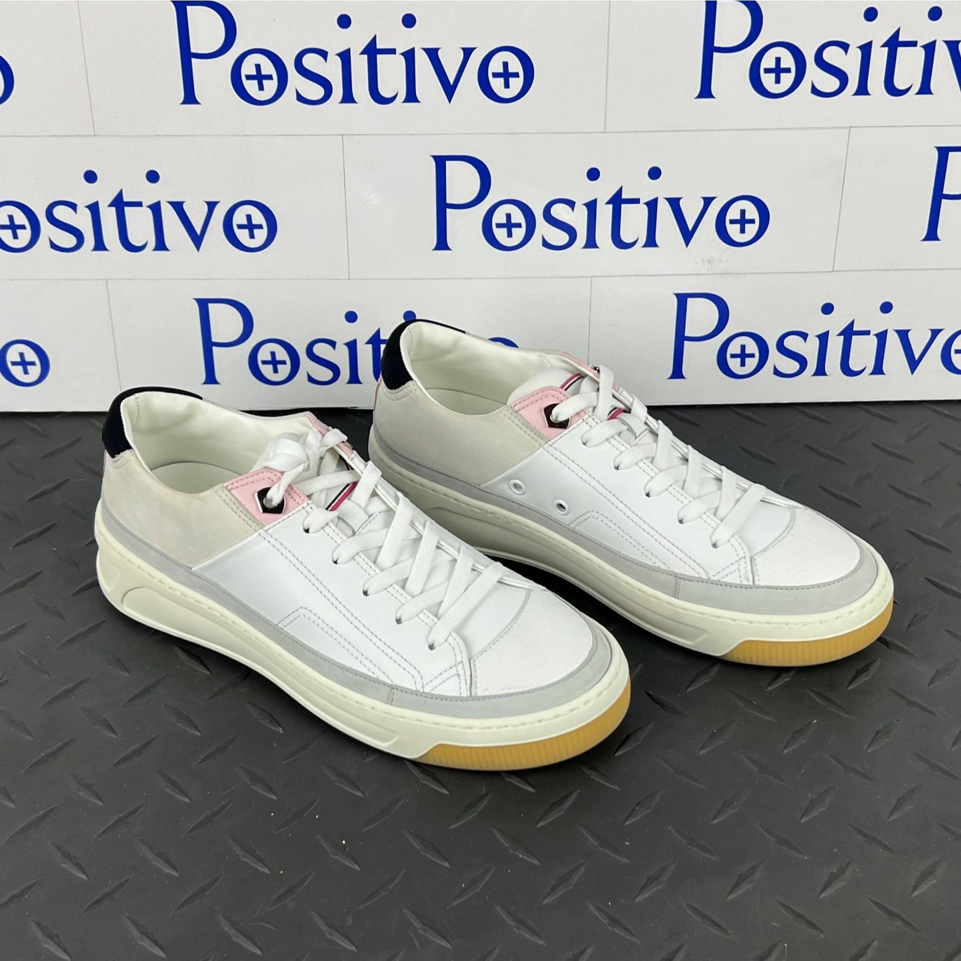 Buscemi Womens Prodigy White/Grey Leather Sneakers SAMPLE | Positivo Clothing