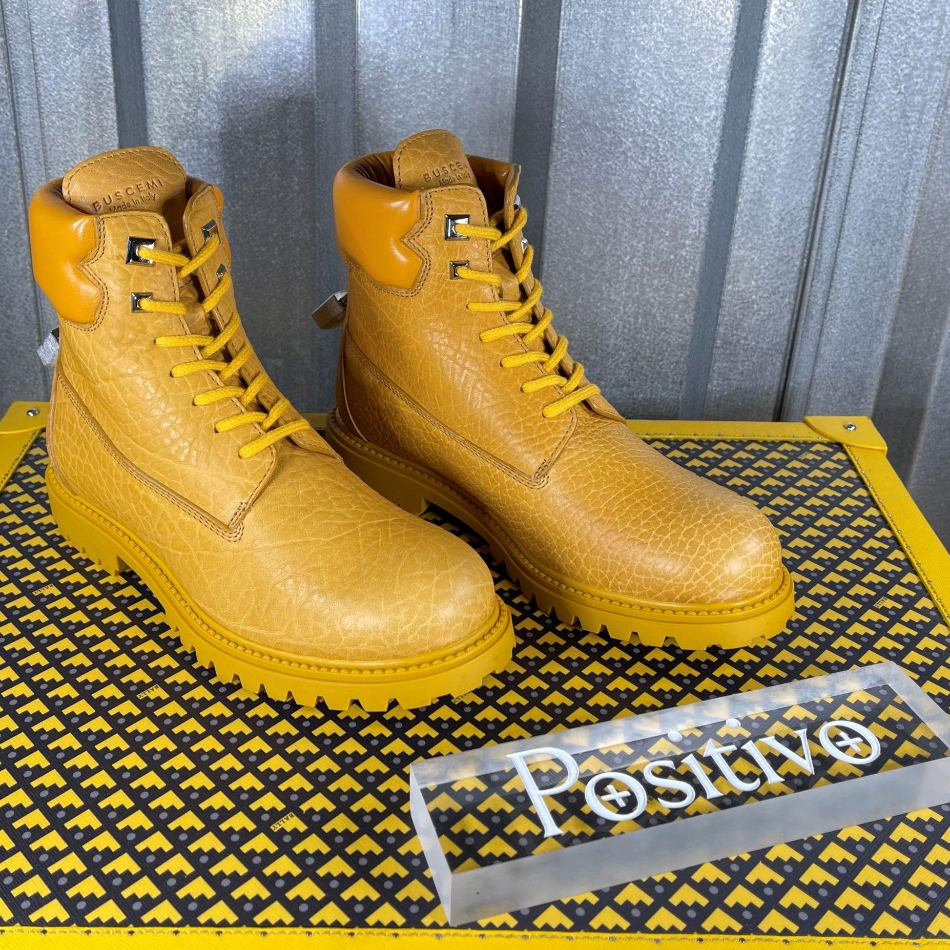 Buscemi Site Boot Yellow Leather Boots | Positivo Clothing 