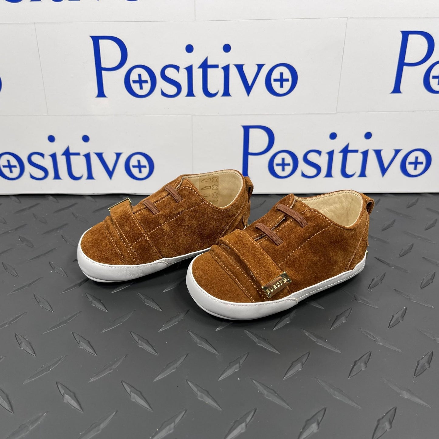 Buscemi 50MM Strap Baby Ippocastano Suede Sneakers | Positivo Clothing