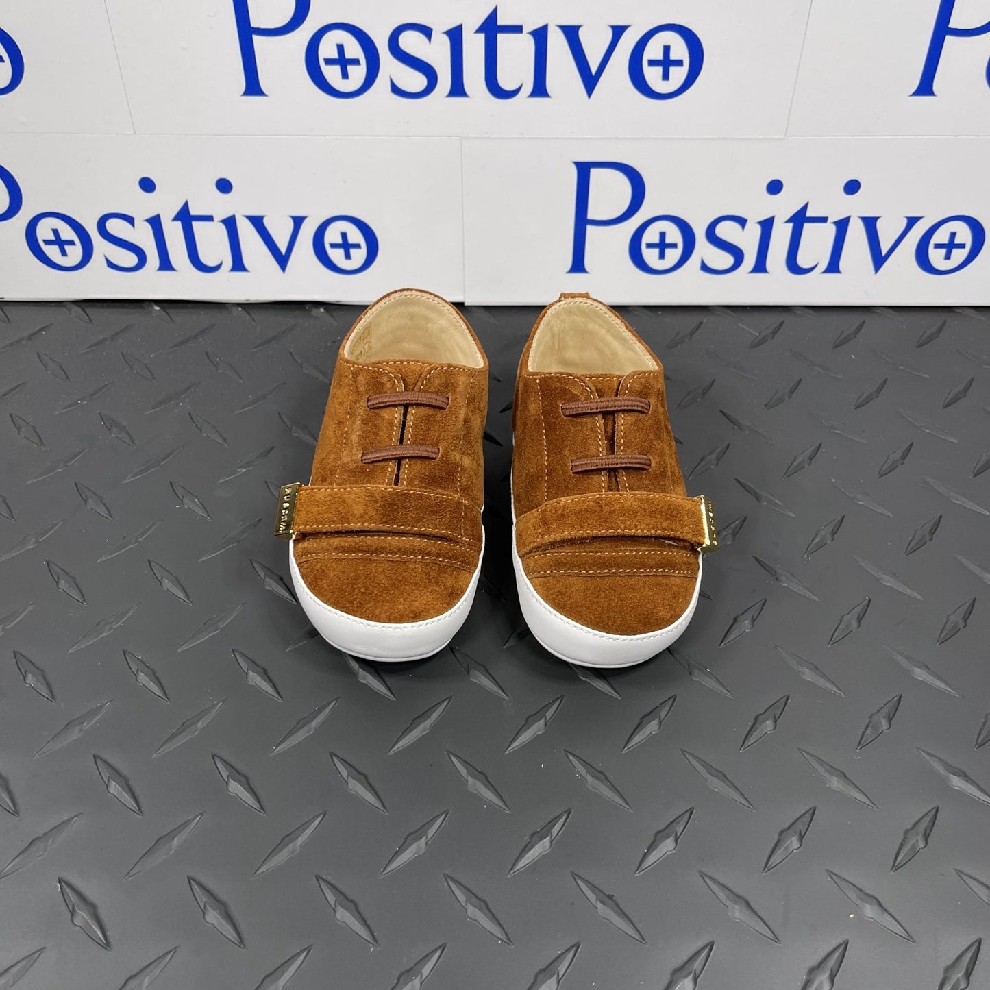 Buscemi 50MM Strap Baby Ippocastano Suede Sneakers | Positivo Clothing