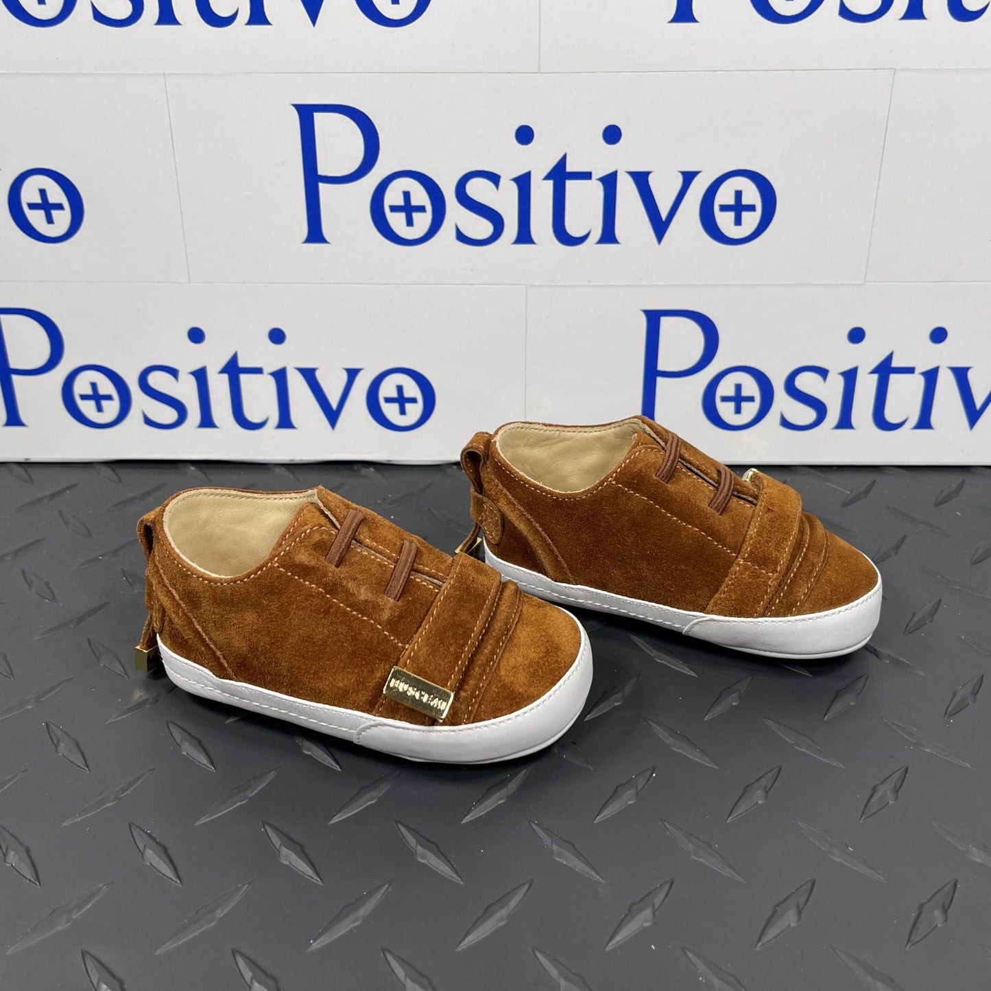 Buscemi 50MM Strap Baby Ippocastano Suede Sneakers | Positivo Clothing